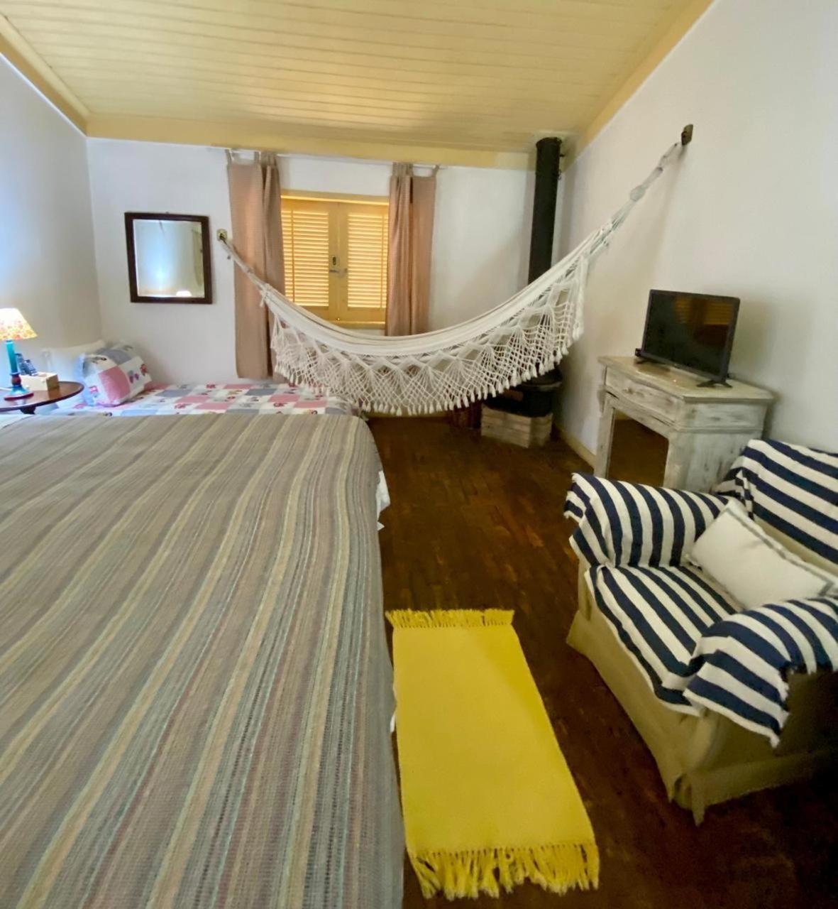 Pousada Casa Do Ipe Amarelo Miguel Pereira Extérieur photo